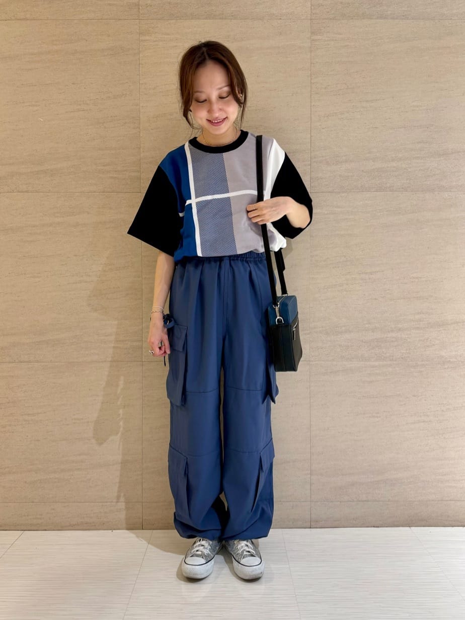 tk.TAKEO KIKUCHIのバイカラースクエアボックスショルダーバッグを使ったコーディネートを紹介します。｜Rakuten Fashion(楽天ファッション／旧楽天ブランドアベニュー)4061374