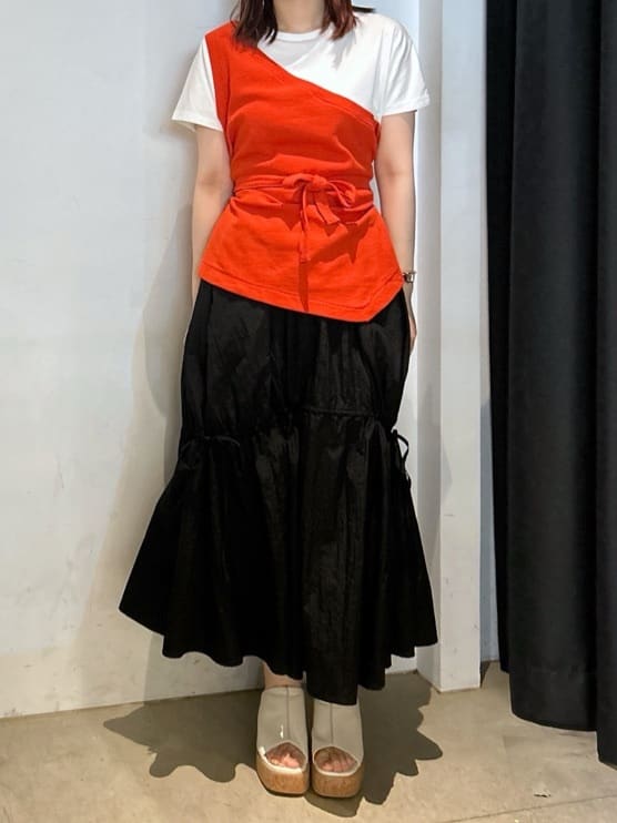 AZUL by moussyのベーシックカップ付キャミを使ったコーディネートを紹介します。｜Rakuten Fashion(楽天ファッション／旧楽天ブランドアベニュー)4061500