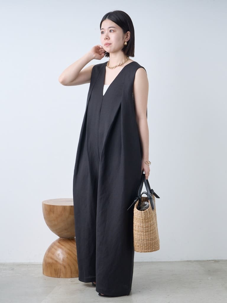 Jena espace merveilleuxのフェイクレザーカゴバッグを使ったコーディネートを紹介します。｜Rakuten Fashion(楽天ファッション／旧楽天ブランドアベニュー)4061842