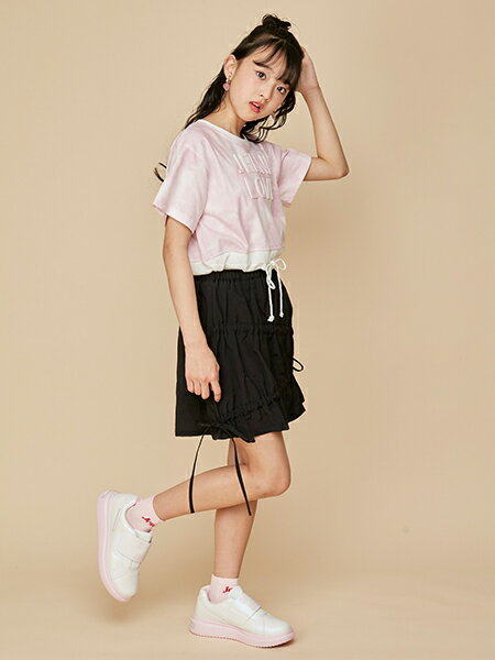 JENNI Online Shopの切替えタイダイTシャツを使ったコーディネートを紹介します。｜Rakuten Fashion(楽天ファッション／旧楽天ブランドアベニュー)4068595