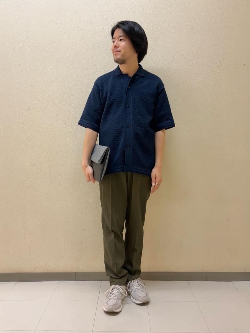 TAKEO KIKUCHIの【夏の軽羽織】スポンディッシュ サマーニットシャツを使ったコーディネートを紹介します。｜Rakuten Fashion(楽天ファッション／旧楽天ブランドアベニュー)4069111