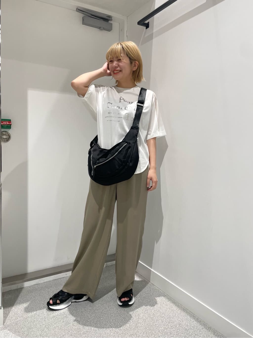 LASUDのコーディネートを紹介します。｜Rakuten Fashion(楽天ファッション／旧楽天ブランドアベニュー)4071209