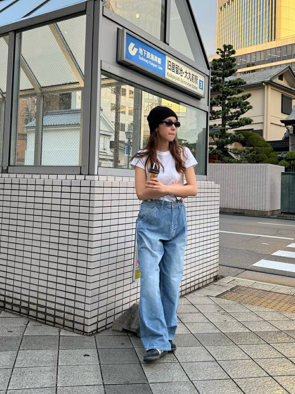 CANAL JEANのarc(アーク) サスペンダー付きデニムパンツを使った 