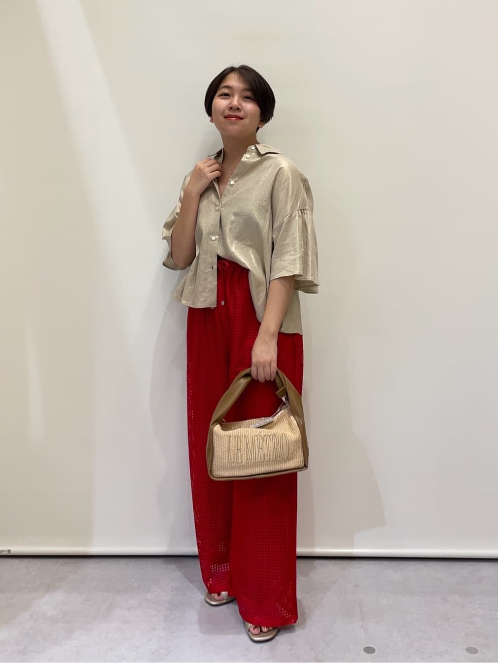 Vinのメッシュワイドパンツを使ったコーディネートを紹介します。｜Rakuten Fashion(楽天ファッション／旧楽天ブランドアベニュー)4077349