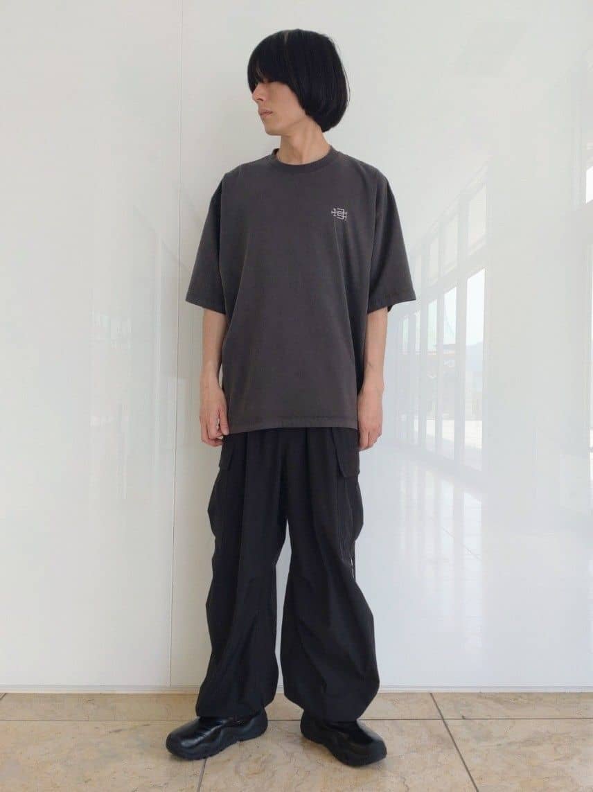 tk.TAKEO KIKUCHIのヴィンテージ ロゴTシャツを使ったコーディネートを紹介します。｜Rakuten Fashion(楽天ファッション／旧楽天ブランドアベニュー)4077629
