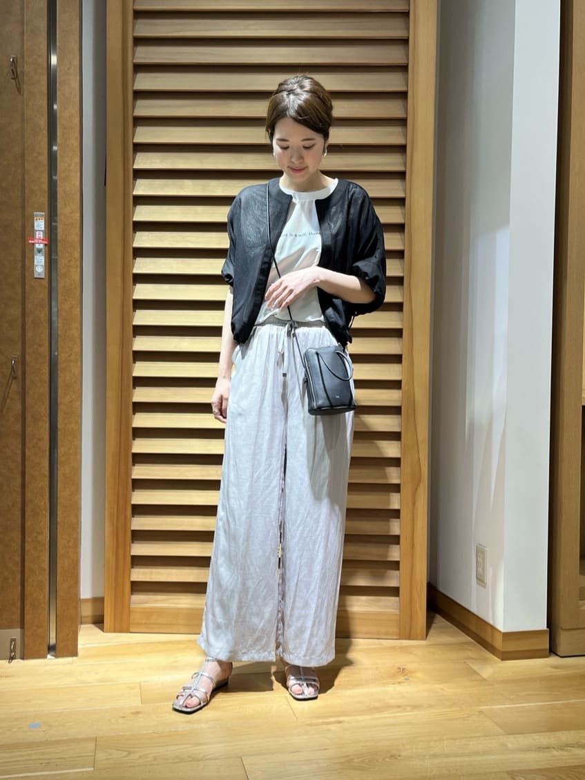 Vinのコーディネートを紹介します。｜Rakuten Fashion(楽天ファッション／旧楽天ブランドアベニュー)4077705