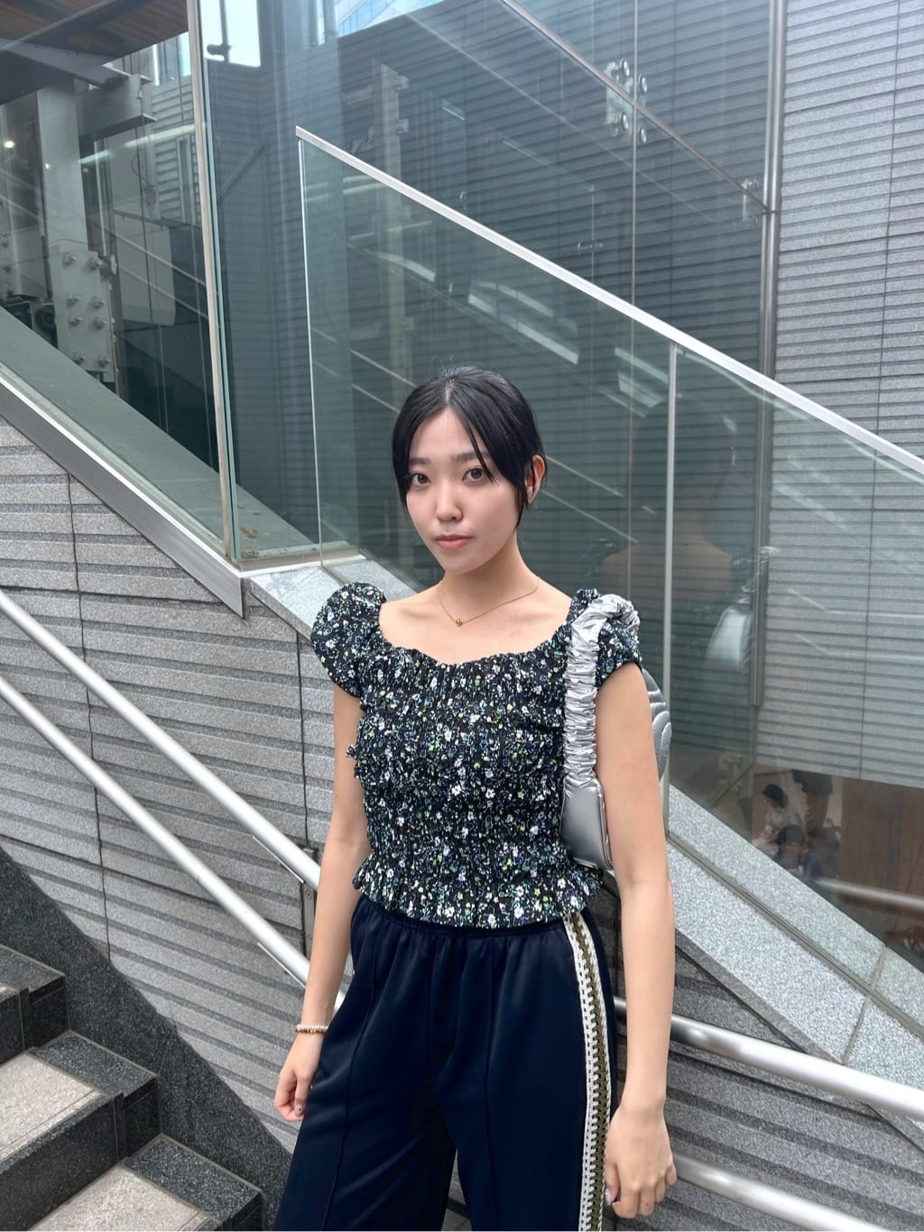 moussyのGATHER FLOWER ブラウスを使ったコーディネート | Rakuten 