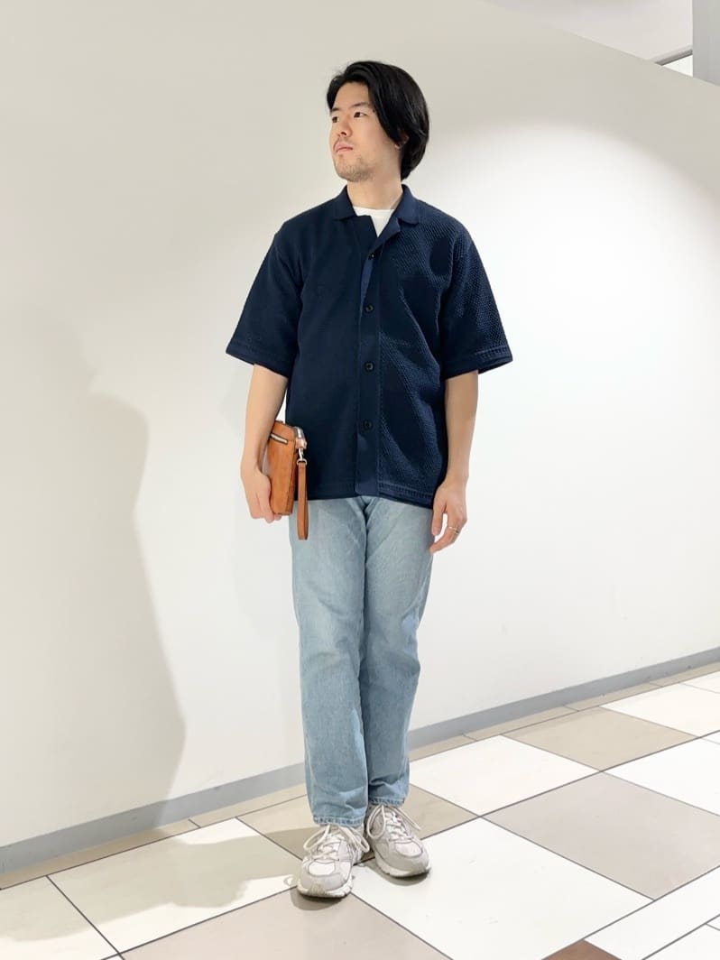 TAKEO KIKUCHIの【夏の軽羽織】スポンディッシュ サマーニットシャツを使ったコーディネートを紹介します。｜Rakuten Fashion(楽天ファッション／旧楽天ブランドアベニュー)4080529