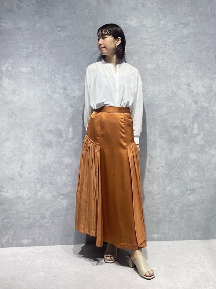 NANO universe | サイド切り替えサテンスカート | Rakuten Fashion