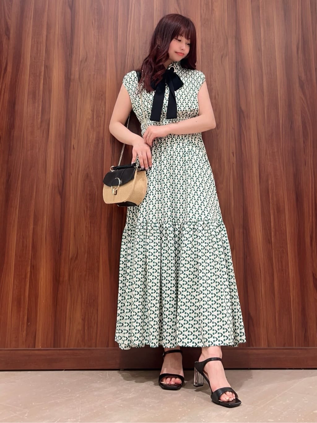 Vinのコーディネートを紹介します。｜Rakuten Fashion(楽天ファッション／旧楽天ブランドアベニュー)4085271