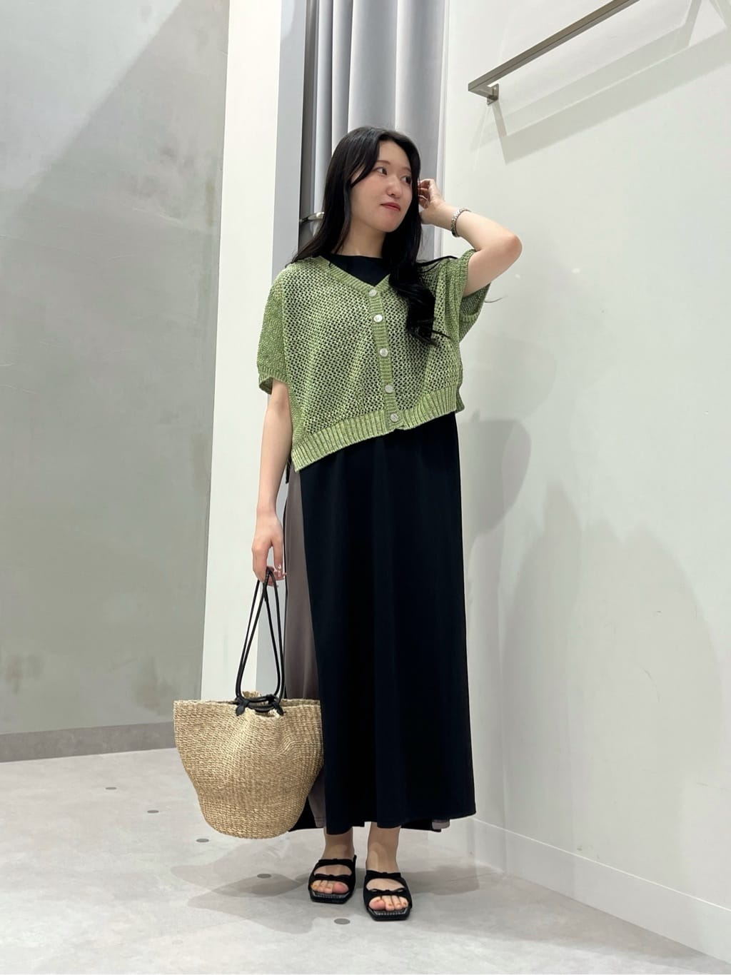 Vinのコーディネートを紹介します。｜Rakuten Fashion(楽天ファッション／旧楽天ブランドアベニュー)4087068