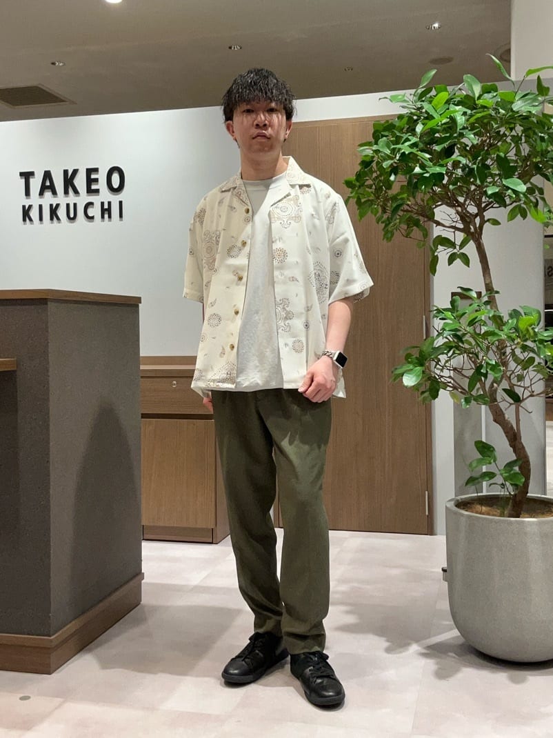 TAKEO KIKUCHIの【ペイズリー紋】オープンカラーシャツを使ったコーディネートを紹介します。｜Rakuten Fashion(楽天ファッション／旧楽天ブランドアベニュー)4087445