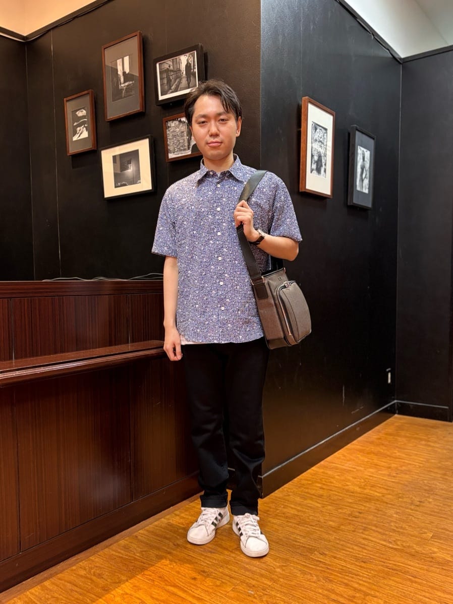 TAKEO KIKUCHIの【日本製/プリントT】ラフタッチ ボックスプリント Tシャツを使ったコーディネートを紹介します。｜Rakuten Fashion(楽天ファッション／旧楽天ブランドアベニュー)4087461