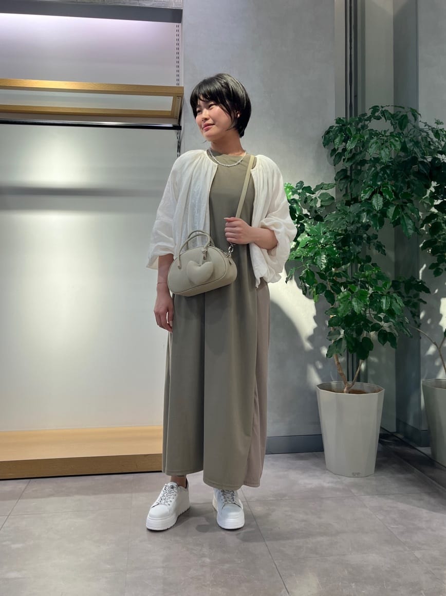 Vinのコーディネートを紹介します。｜Rakuten Fashion(楽天ファッション／旧楽天ブランドアベニュー)4094428