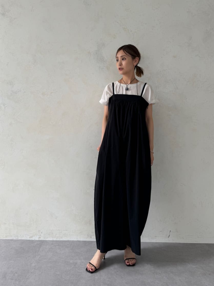 BEARDSLEYのコクーンサロペットを使ったコーディネート | Rakuten 