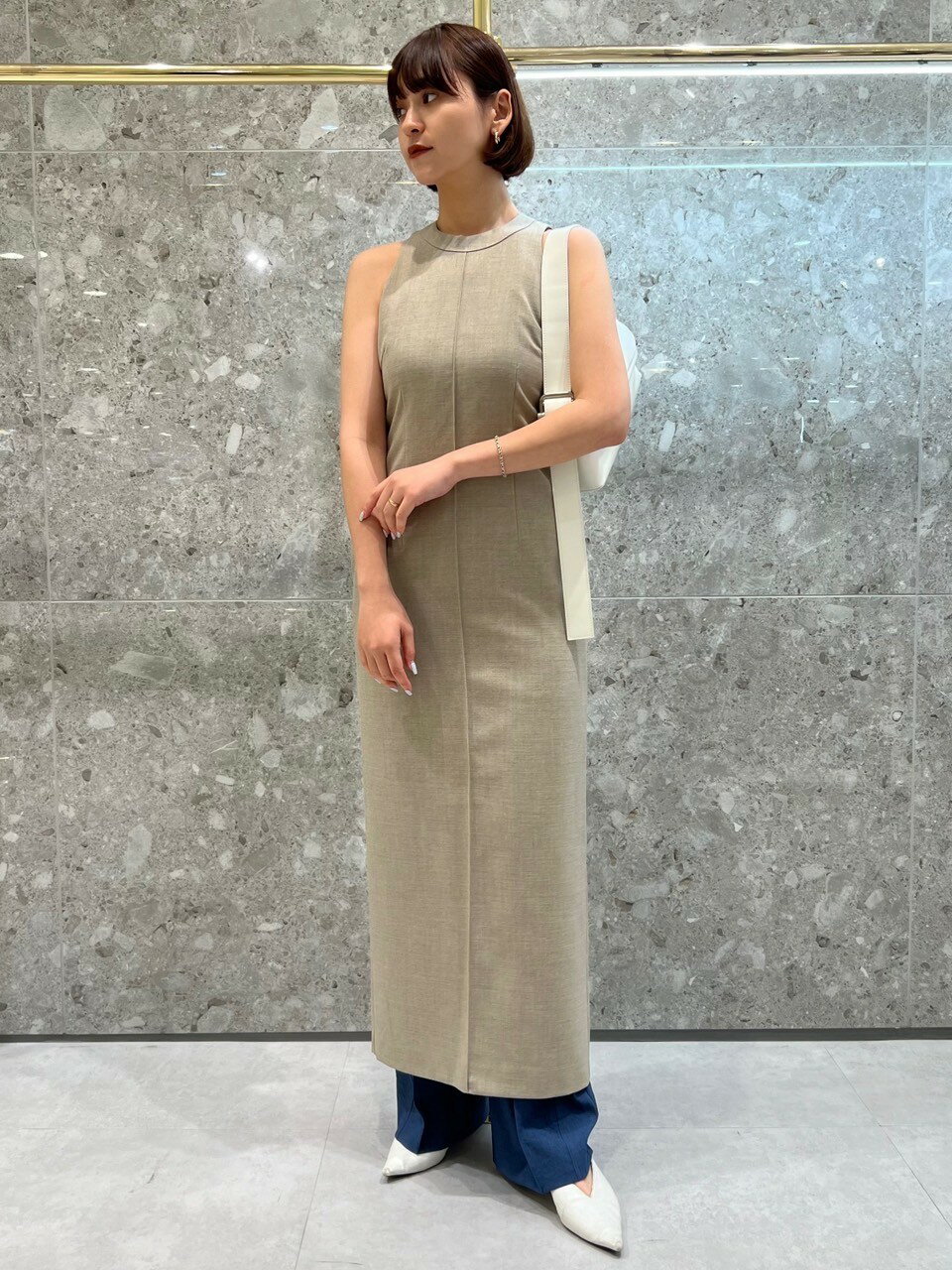 LE CIEL BLEUのアメリカンスリーブバックスリットドレス / Americansleeve Back Slit Dressを使ったコーディネート  | Rakuten Fashion(楽天ファッション／旧楽天ブランドアベニュー)4109855