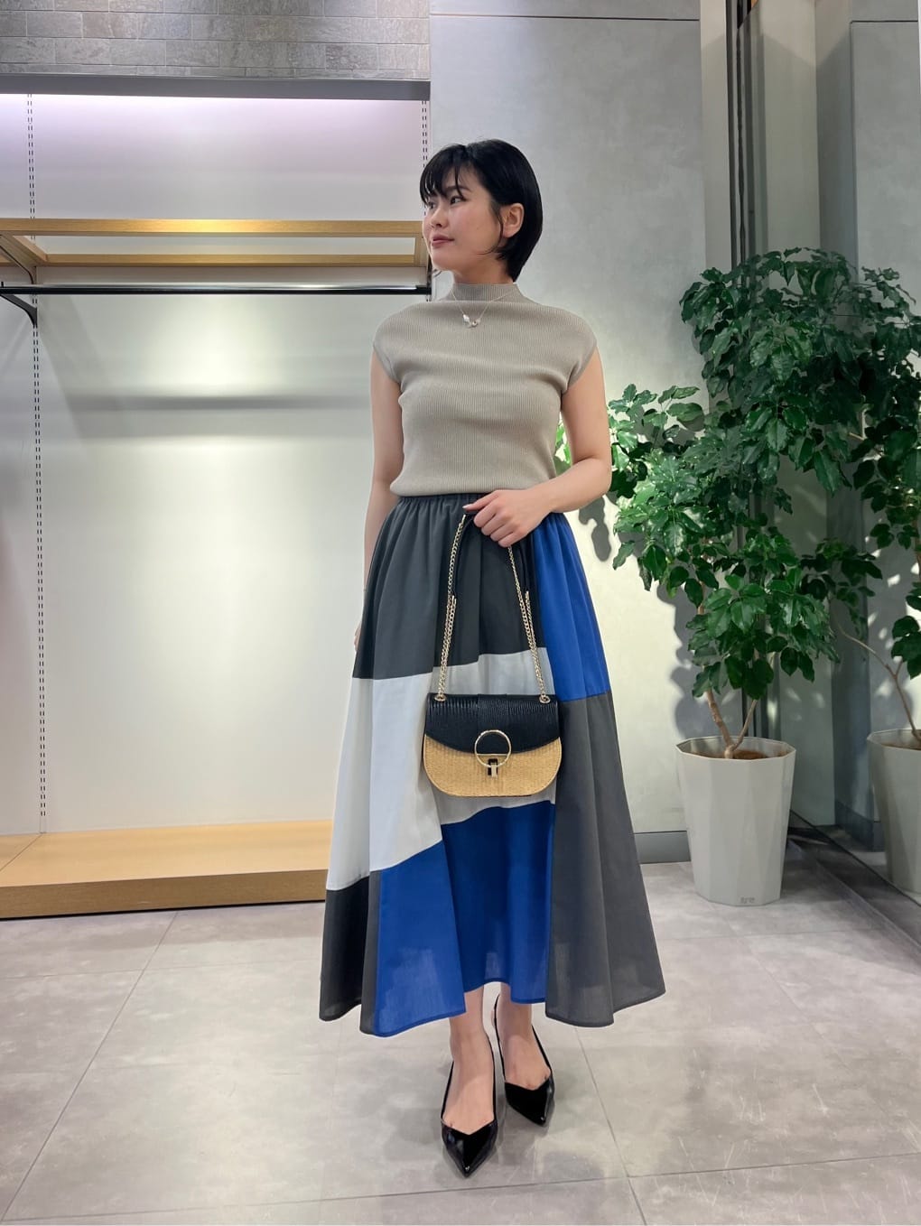 Vinのコーディネートを紹介します。｜Rakuten Fashion(楽天ファッション／旧楽天ブランドアベニュー)4123183