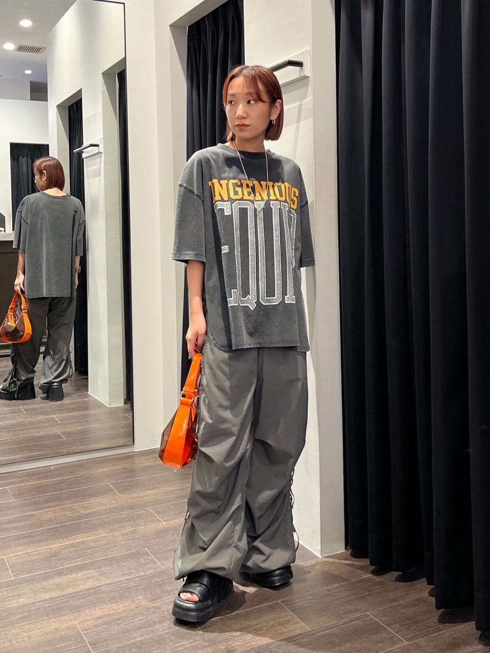 moussyのSIDE LACE UP PARACHUTE パンツを使ったコーディネート 