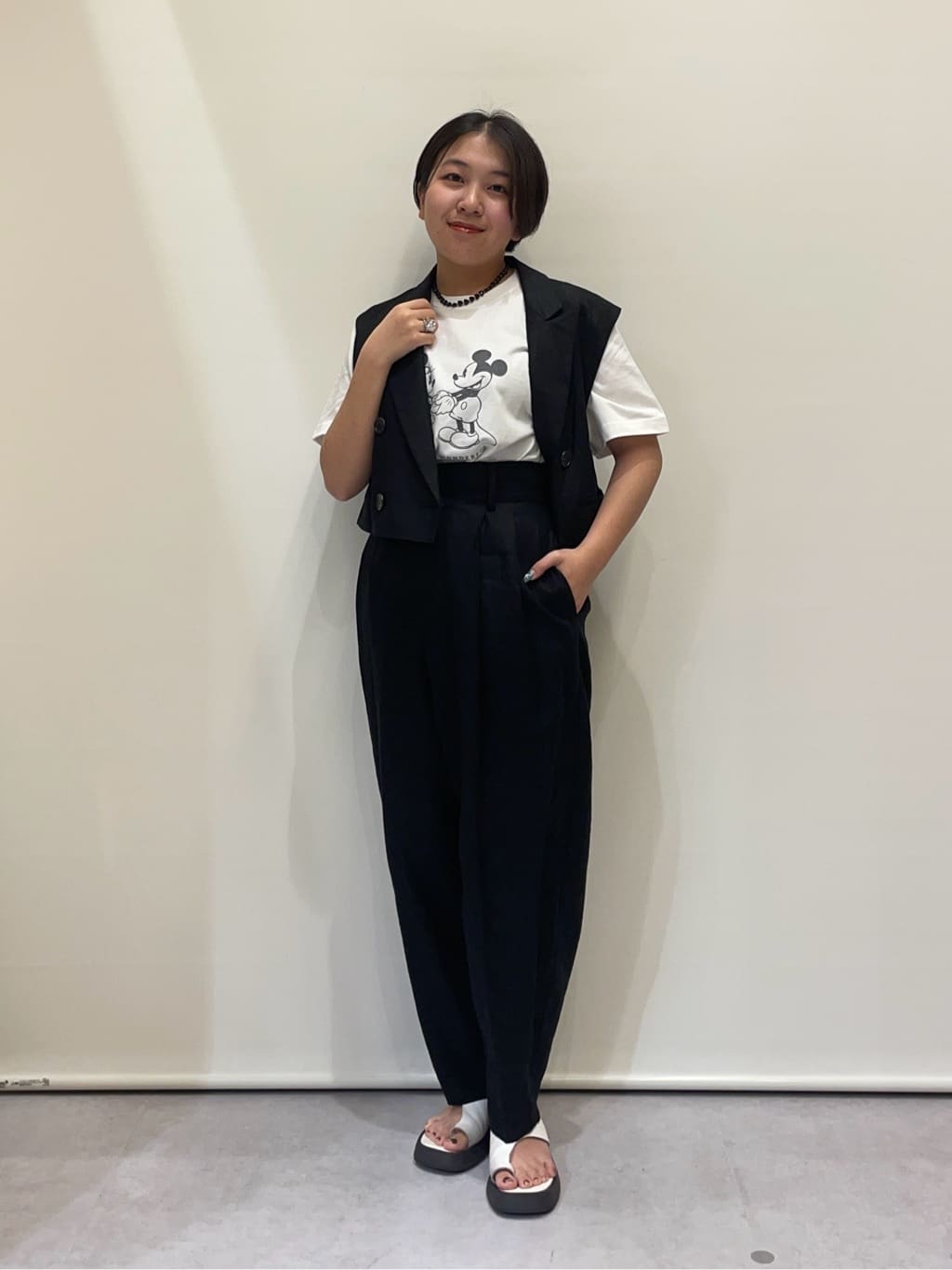 Vinのコーディネートを紹介します。｜Rakuten Fashion(楽天ファッション／旧楽天ブランドアベニュー)4127084