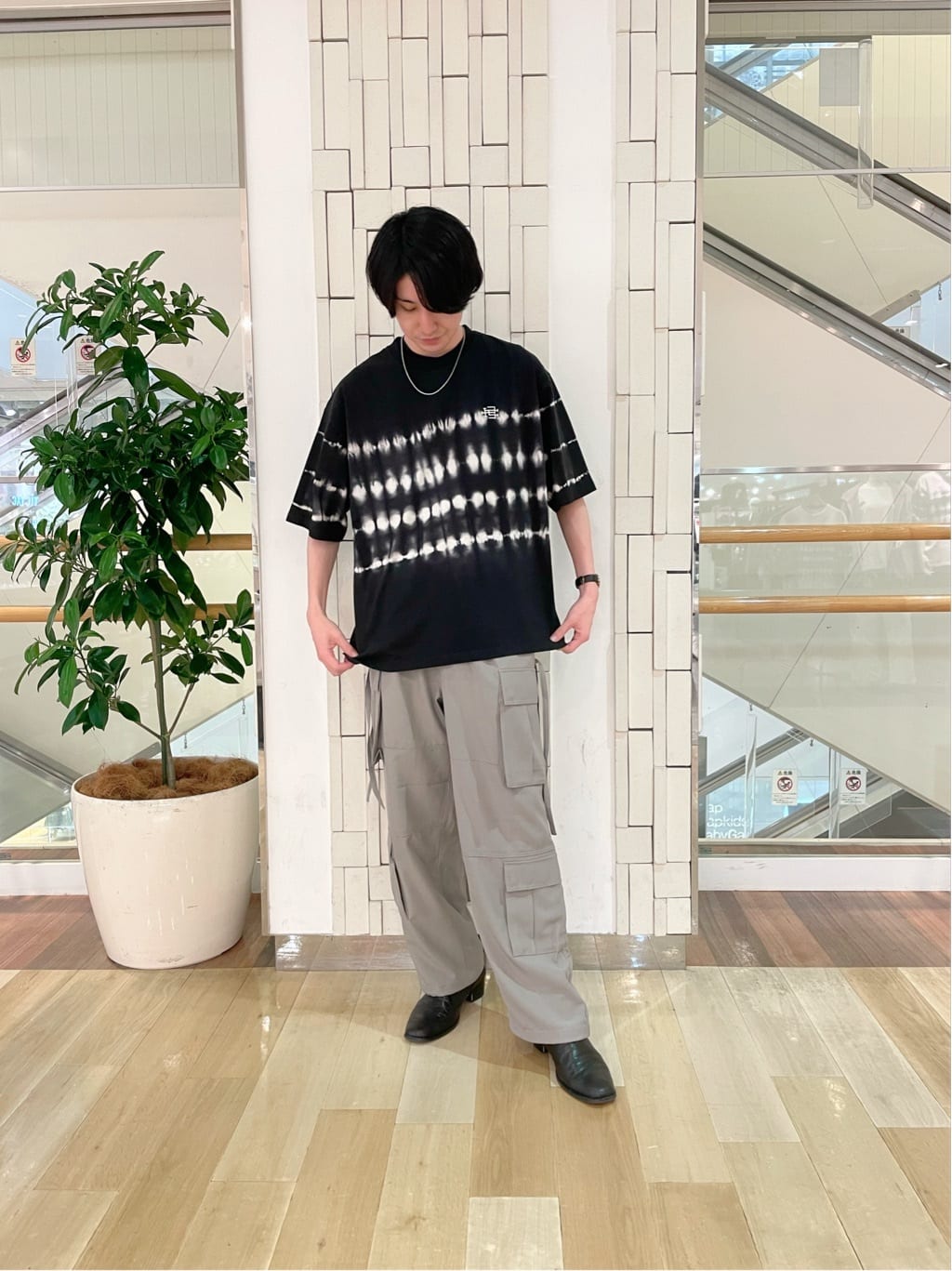 tk.TAKEO KIKUCHIのヴィンテージ ロゴTシャツを使ったコーディネートを紹介します。｜Rakuten Fashion(楽天ファッション／旧楽天ブランドアベニュー)4134744