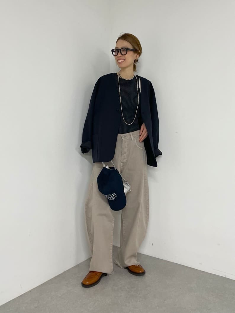 Whim Gazetteのピグメントダイカーブパンツを使ったコーディネート 
