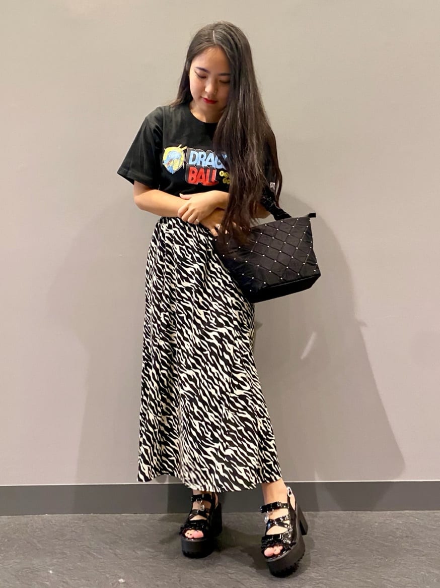 ESPERANZAのバックベルト*ダブルリボンパンプス 24SSを使ったコーディネートを紹介します。｜Rakuten Fashion(楽天ファッション／旧楽天ブランドアベニュー)4159857