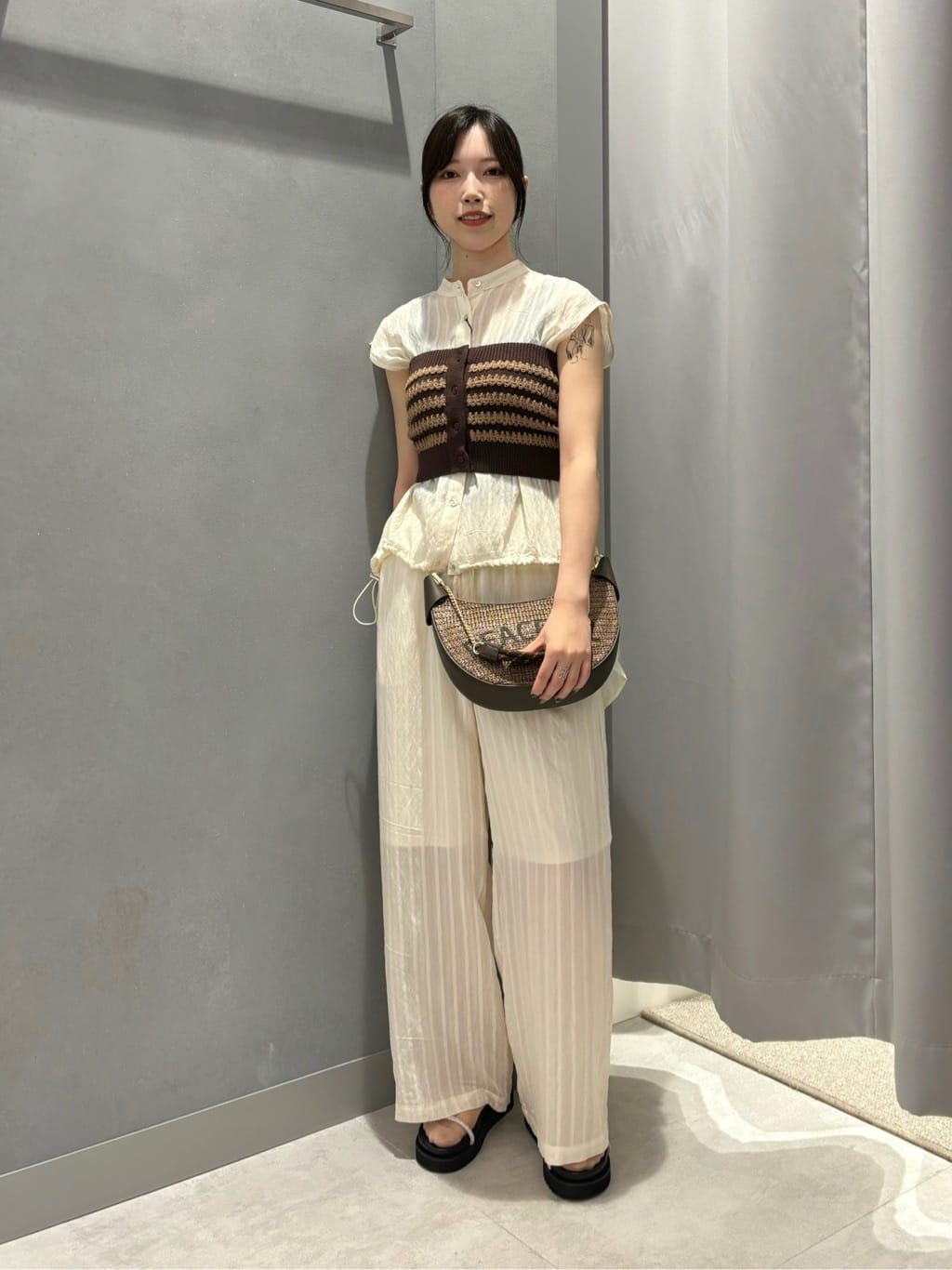 Vinのコーディネートを紹介します。｜Rakuten Fashion(楽天ファッション／旧楽天ブランドアベニュー)4163993