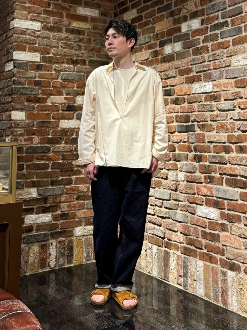 NANO universeの「NJ/CLUB」HOMESTOCK ガーメントダイコットンヘンプTシャツを使ったコーディネートを紹介します。｜Rakuten Fashion(楽天ファッション／旧楽天ブランドアベニュー)4180263