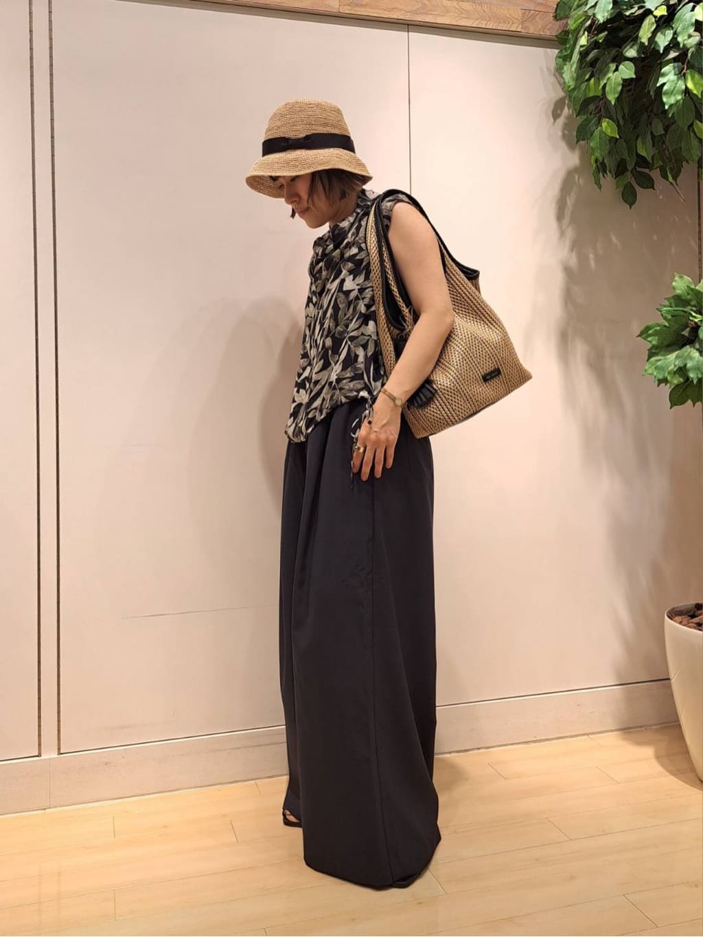 LASUDのコーディネートを紹介します。｜Rakuten Fashion(楽天ファッション／旧楽天ブランドアベニュー)4185702