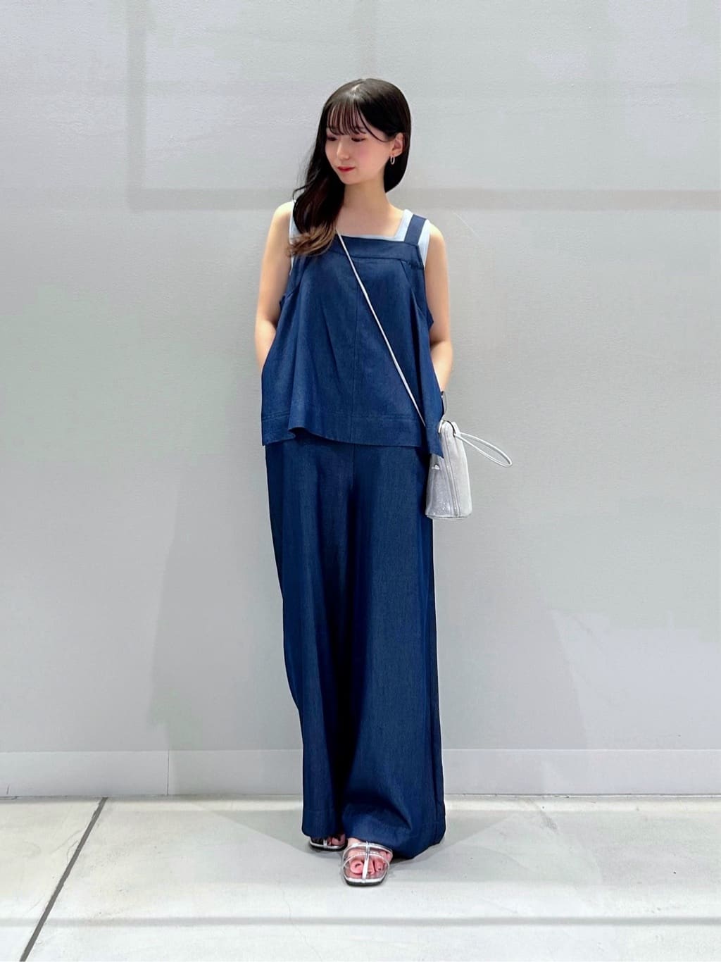 Vinのコーディネートを紹介します。｜Rakuten Fashion(楽天ファッション／旧楽天ブランドアベニュー)4187616