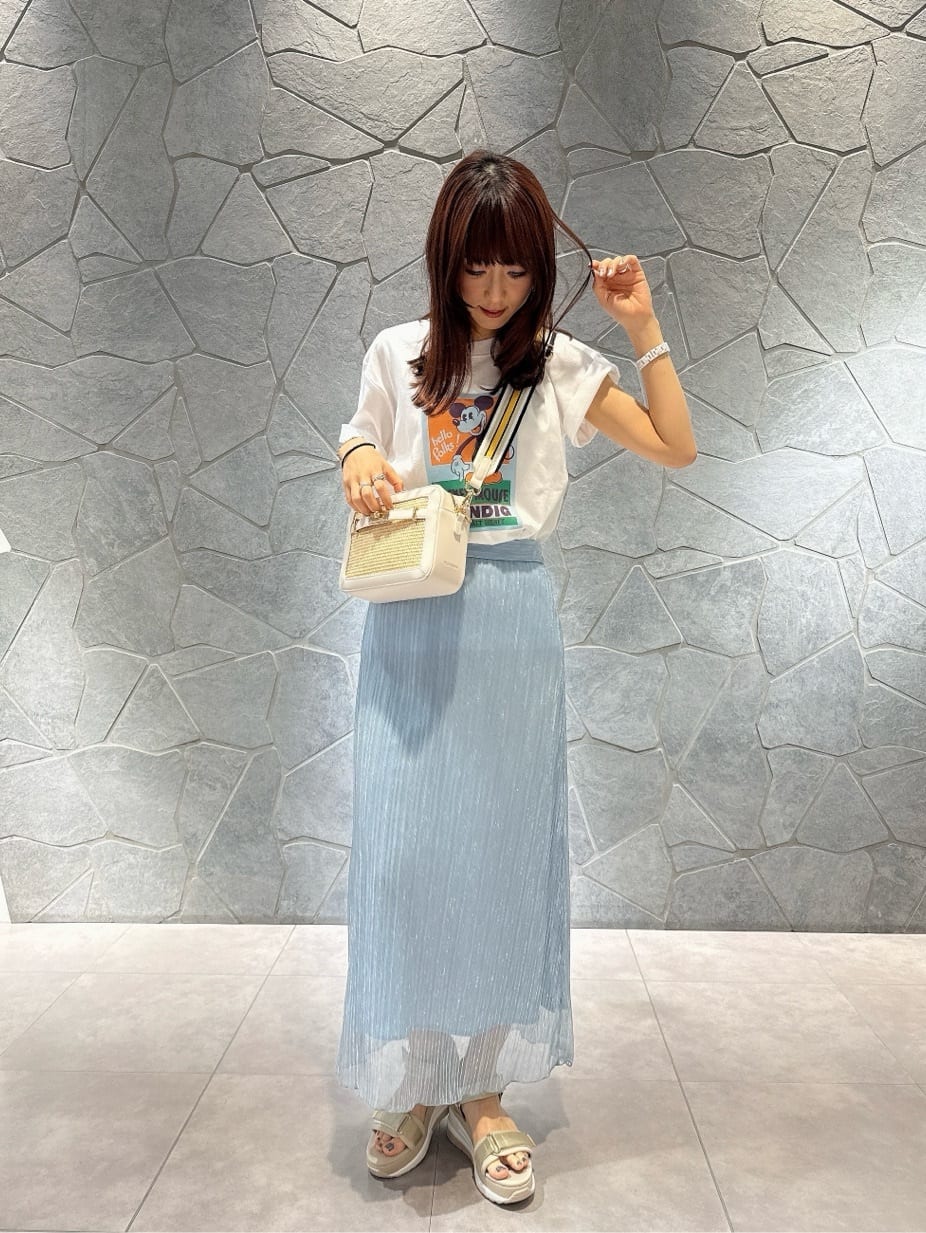 Vinのコーディネートを紹介します。｜Rakuten Fashion(楽天ファッション／旧楽天ブランドアベニュー)4190006