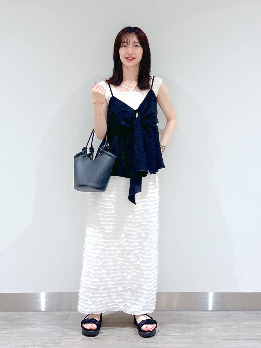 mysty womanのシャーリングナロースポサンを使ったコーディネートを紹介します。｜Rakuten Fashion(楽天ファッション／旧楽天ブランドアベニュー)4194873