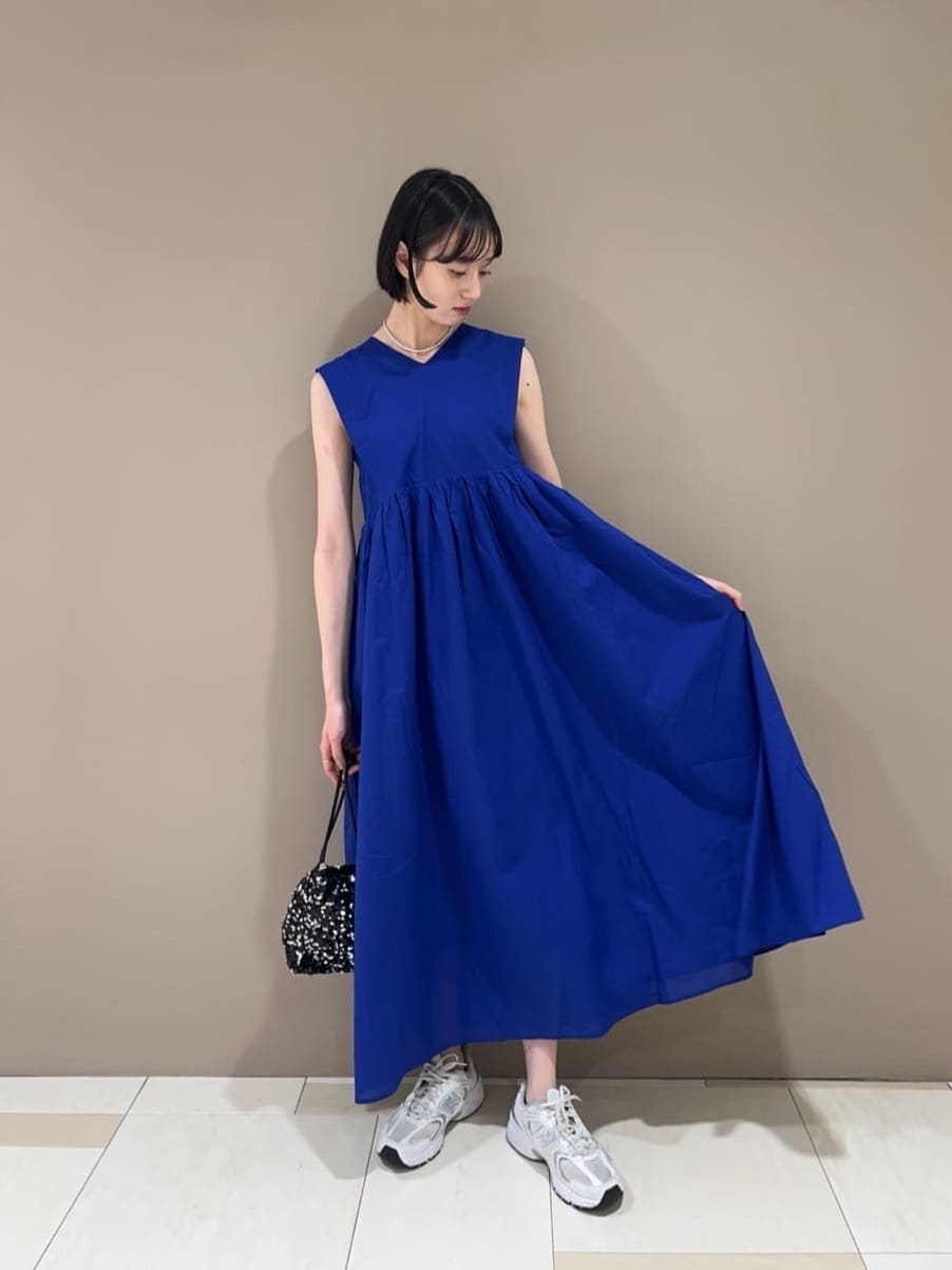 N. Natural Beauty Basic*のコットンボイルVネックボリューム  