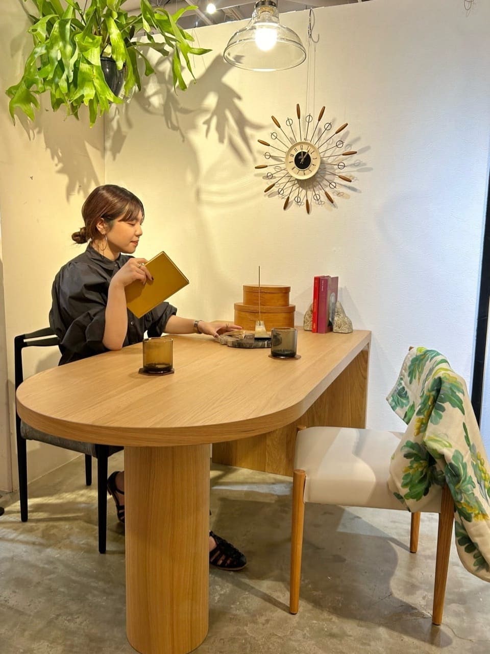 journal standard FurnitureのSHAKER OVAL BOX S シェーカーボックスを使ったコーディネートを紹介します。｜Rakuten Fashion(楽天ファッション／旧楽天ブランドアベニュー)4201745
