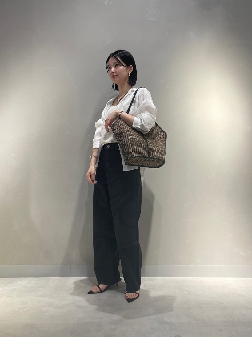 LASUDの「a」アーガオリジナルパターンスワール柄デニムを使ったコーディネートを紹介します。｜Rakuten Fashion(楽天ファッション／旧楽天ブランドアベニュー)4213022