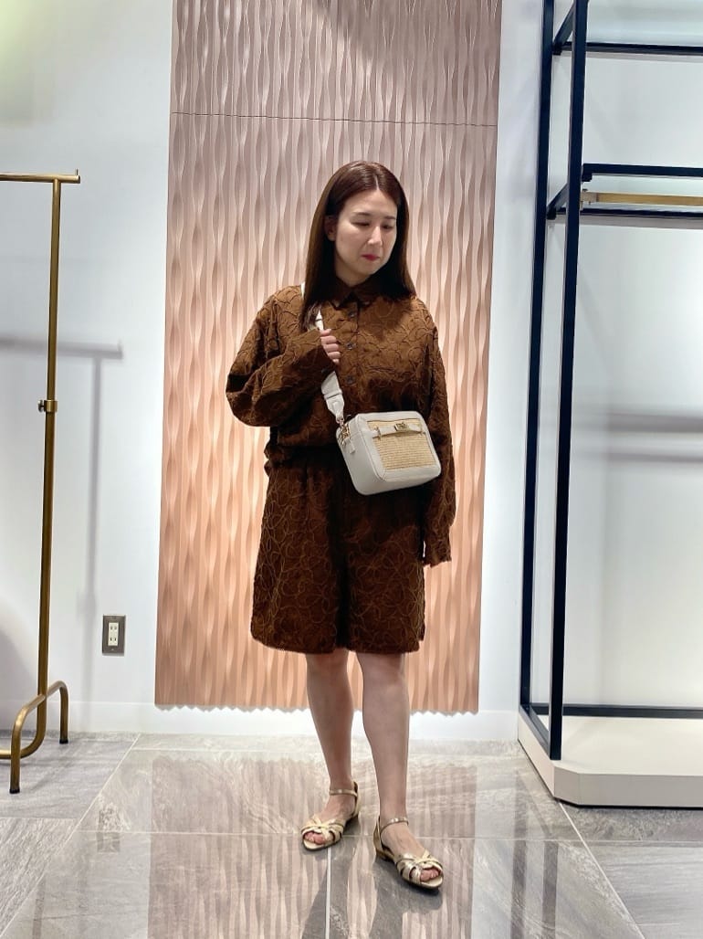 Vinのモールジャガードシャツを使ったコーディネートを紹介します。｜Rakuten Fashion(楽天ファッション／旧楽天ブランドアベニュー)4215048