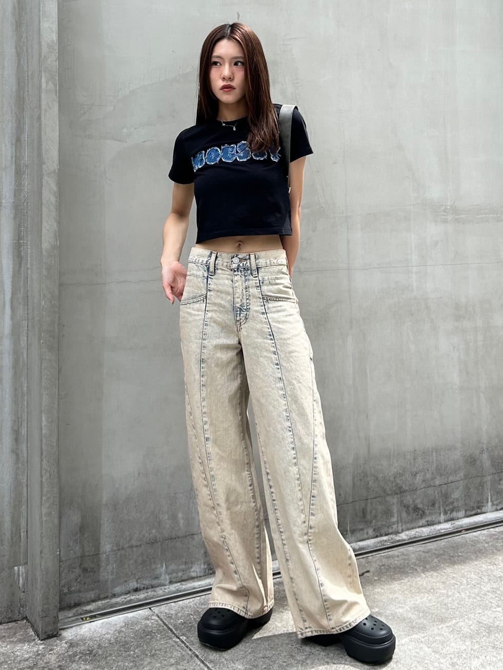 MOUSSY CURVED LINE CHEMICAL BAGGY