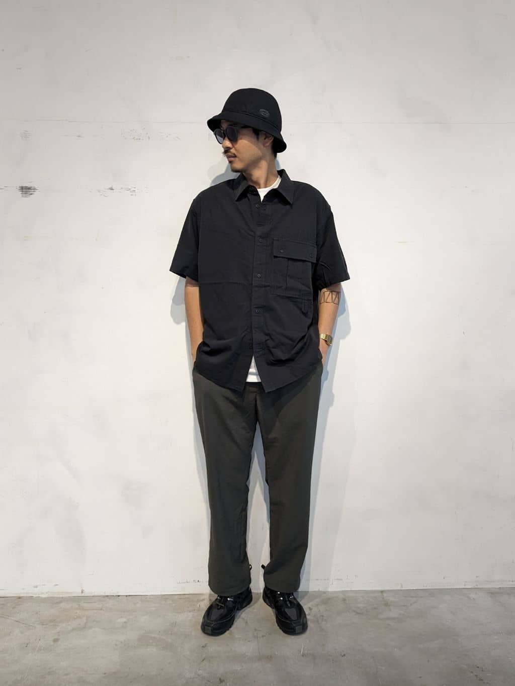 Snow PeakのTAKIBI Light Ripstop Short Sleeve Shirtを使ったコーディネートを紹介します。｜Rakuten Fashion(楽天ファッション／旧楽天ブランドアベニュー)4217419