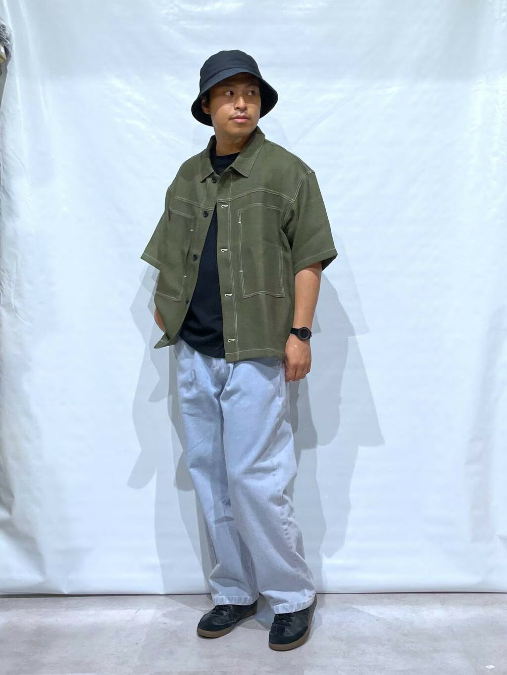 LAKOLEのツイルバケットハットを使ったコーディネートを紹介します。｜Rakuten Fashion(楽天ファッション／旧楽天ブランドアベニュー)4218996