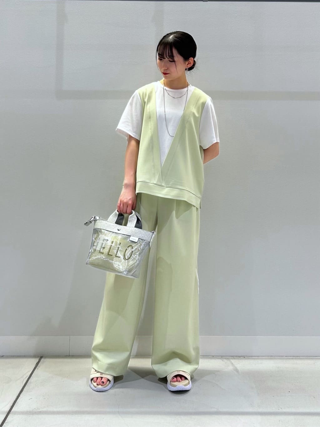 Vinのコーディネートを紹介します。｜Rakuten Fashion(楽天ファッション／旧楽天ブランドアベニュー)4222817