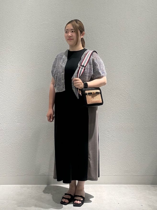 Vinのコーディネートを紹介します。｜Rakuten Fashion(楽天ファッション／旧楽天ブランドアベニュー)4226167