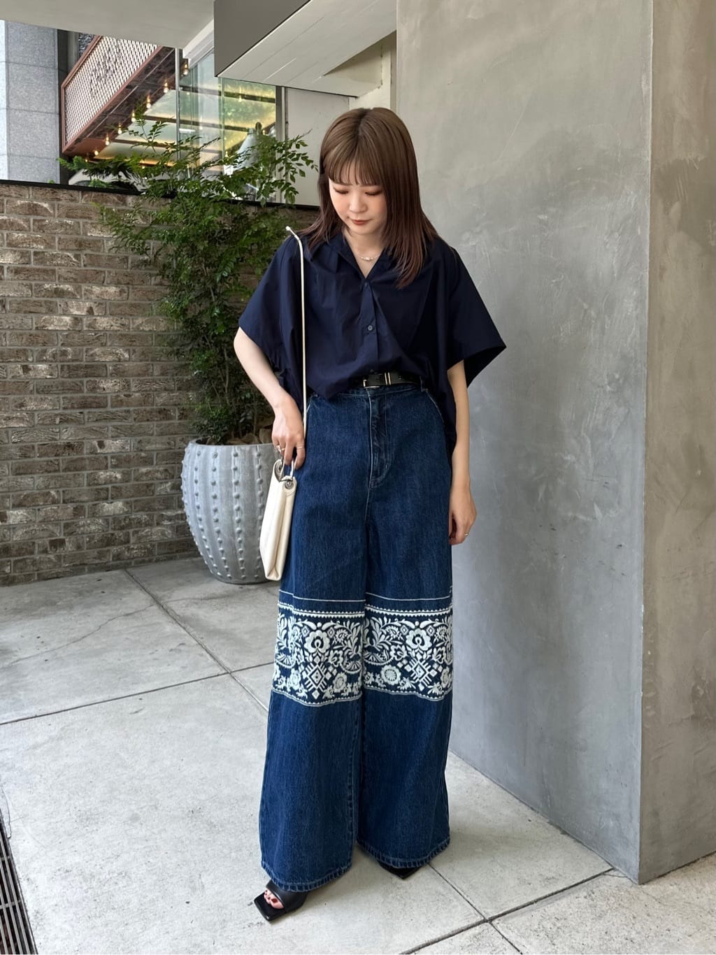 JOURNAL STANDARDのコーディネートを紹介します。｜Rakuten Fashion(楽天ファッション／旧楽天ブランドアベニュー)4226407