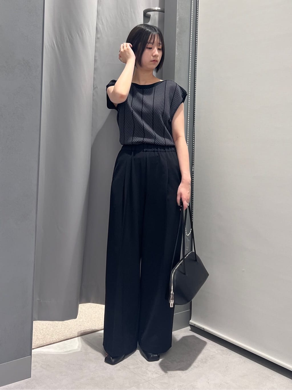 Vinのコーディネートを紹介します。｜Rakuten Fashion(楽天ファッション／旧楽天ブランドアベニュー)4230975