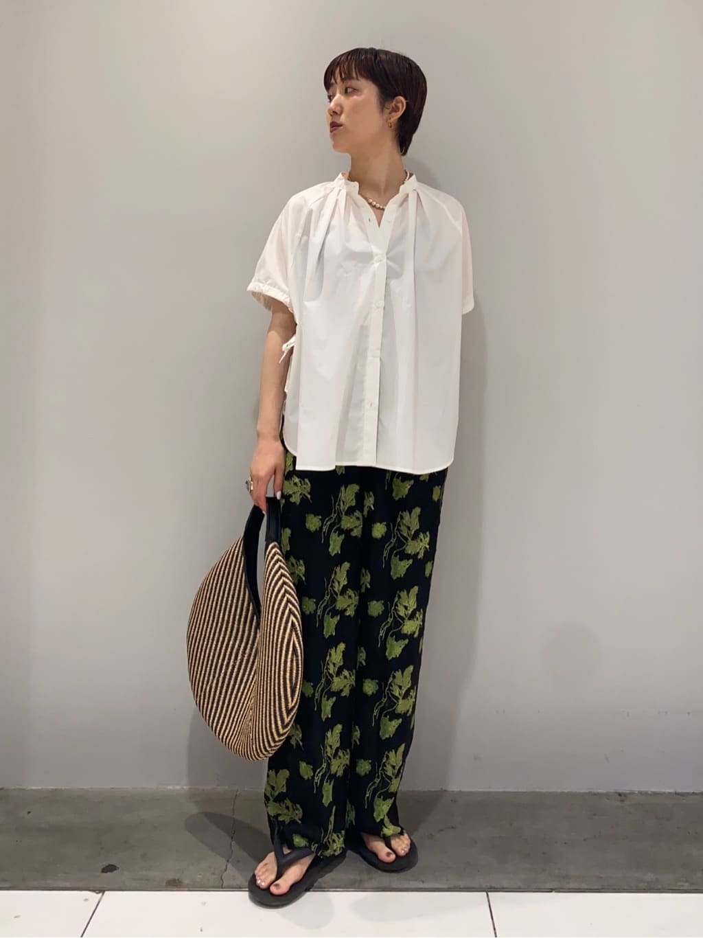 JOURNAL STANDARDのコーディネートを紹介します。｜Rakuten Fashion(楽天ファッション／旧楽天ブランドアベニュー)4231069