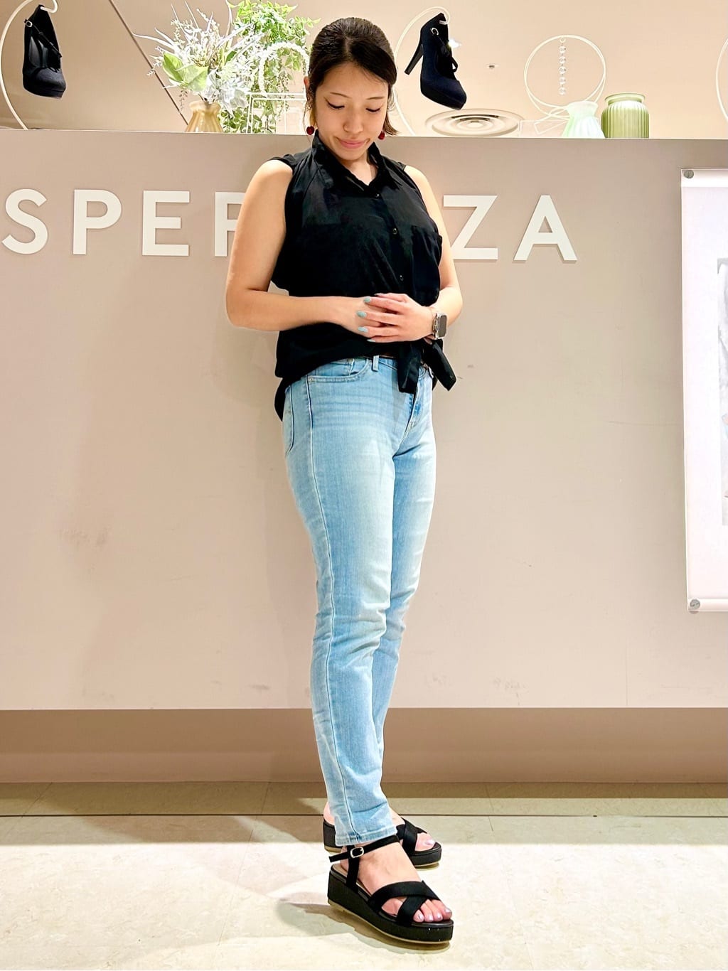 ESPERANZAのラメ厚底ウエッジサンダルを使ったコーディネートを紹介します。｜Rakuten Fashion(楽天ファッション／旧楽天ブランドアベニュー)4234213