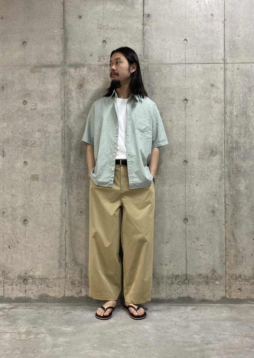 Sonny LabelのREEF SEASIDEを使ったコーディネートを紹介します。｜Rakuten Fashion(楽天ファッション／旧楽天ブランドアベニュー)4236324