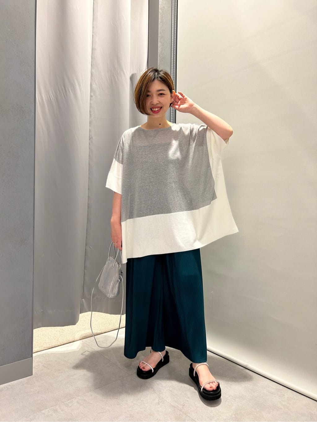 Vinのコーディネートを紹介します。｜Rakuten Fashion(楽天ファッション／旧楽天ブランドアベニュー)4239437