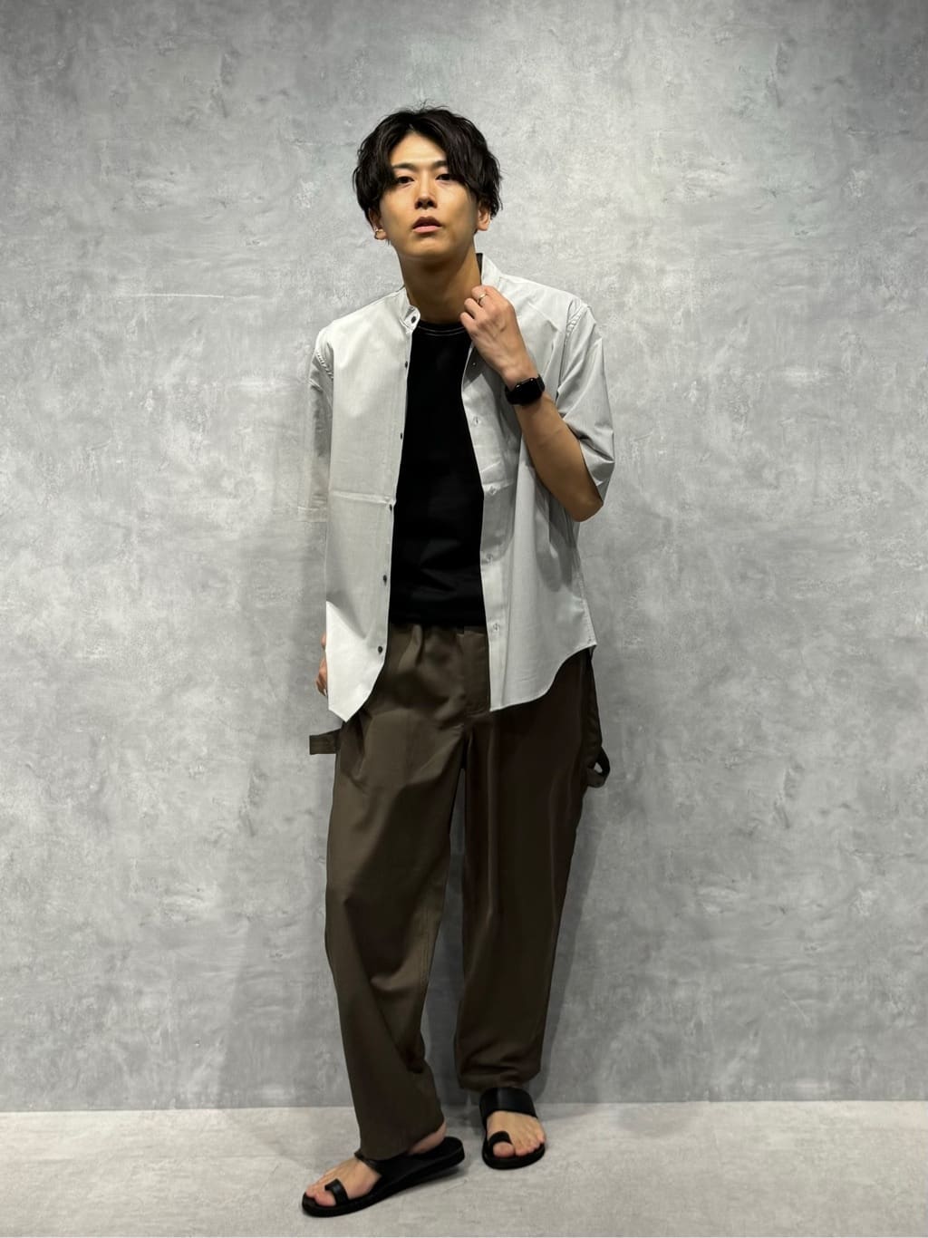 NANO universeのDickies/別注 Wide Tapered Painter Pantsを使ったコーディネートを紹介します。｜Rakuten Fashion(楽天ファッション／旧楽天ブランドアベニュー)4245010