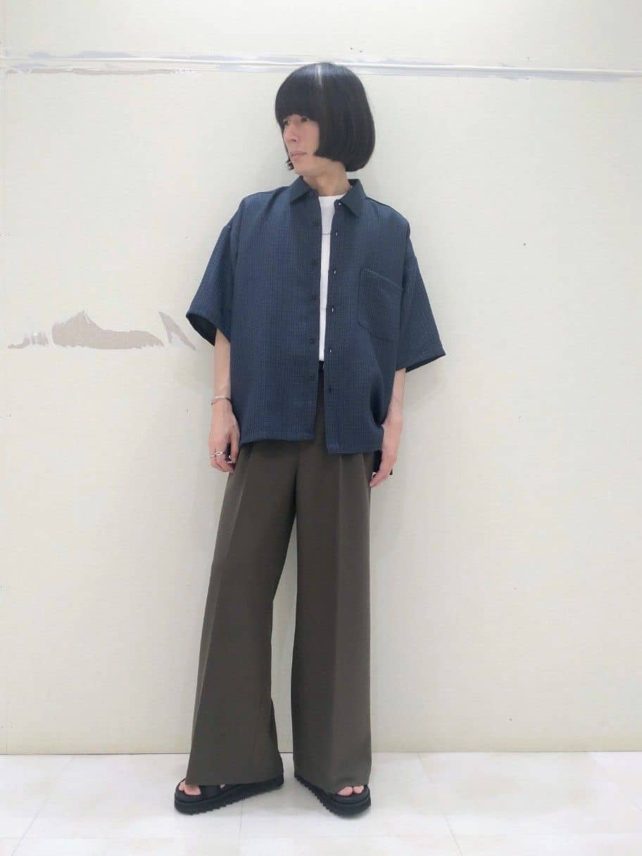 tk.TAKEO KIKUCHIの【Aラインシリーズ】スラックスを使ったコーディネートを紹介します。｜Rakuten Fashion(楽天ファッション／旧楽天ブランドアベニュー)4261671
