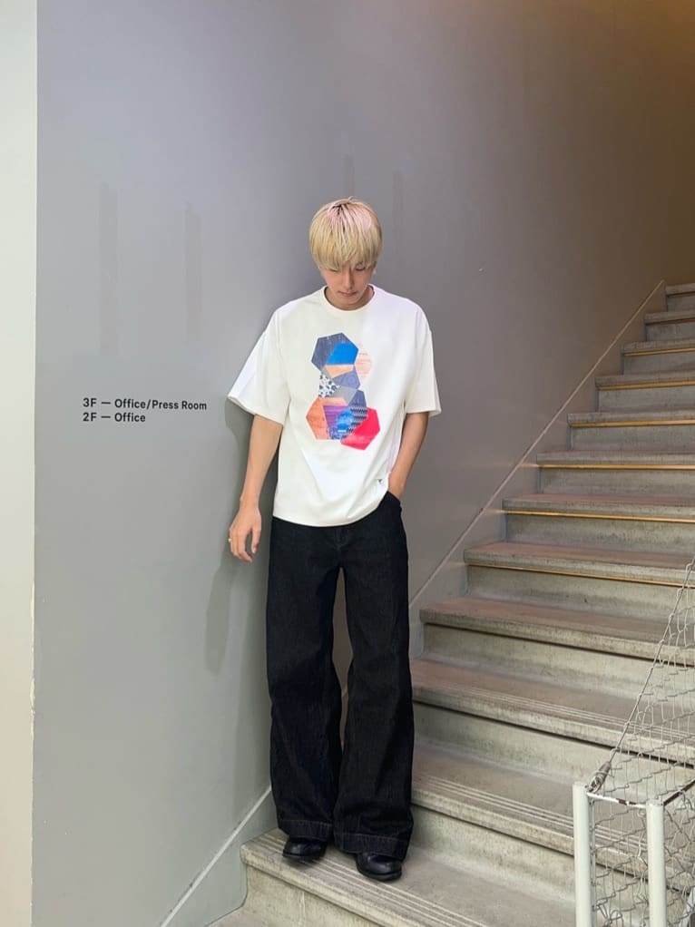 tk.TAKEO KIKUCHIのウッドペインティングTシャツを使ったコーディネートを紹介します。｜Rakuten Fashion(楽天ファッション／旧楽天ブランドアベニュー)4261732